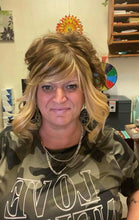 Load image into Gallery viewer, Becky Wig