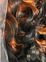 Load image into Gallery viewer, Mika Wig
